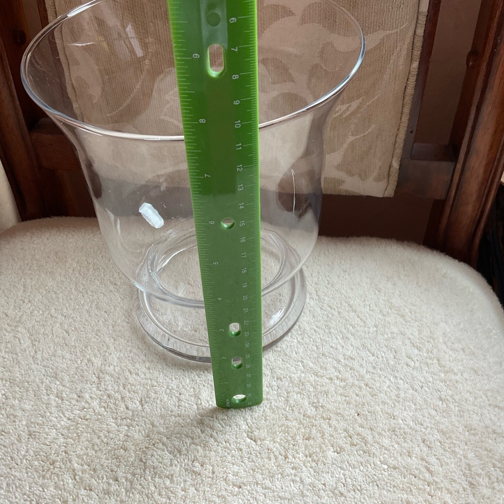 Glass Vase, Robert William, Clear, perfect for layering colored stones, etc. - Picture 5 of 9
